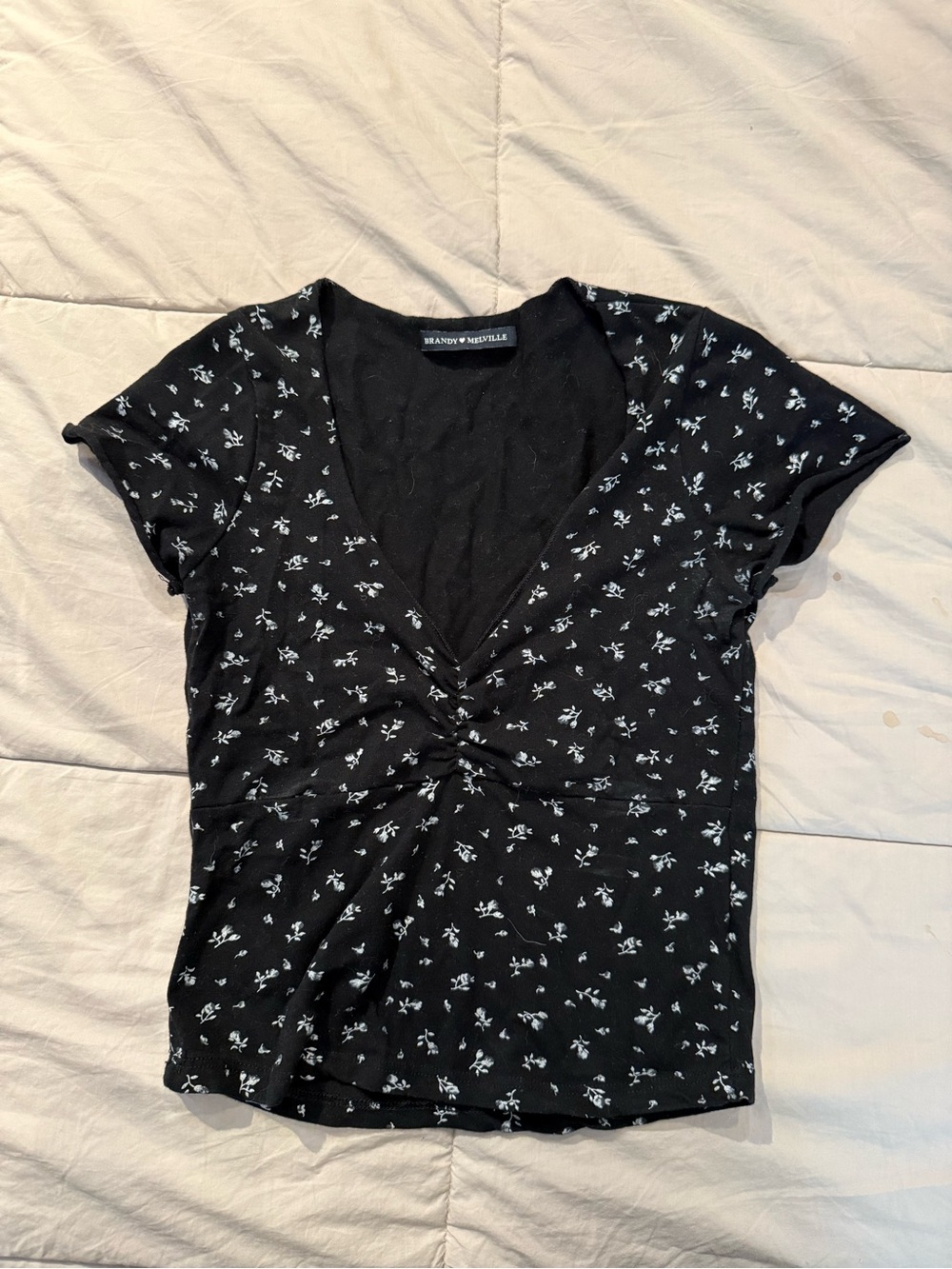 Brandy Melville Black Short-Sleeve Floral Twist V-Neck Top
